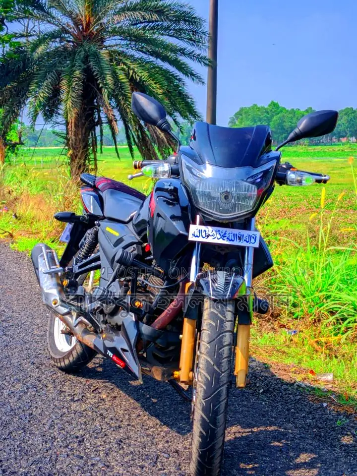 TVS APACHE RTR 150 2020