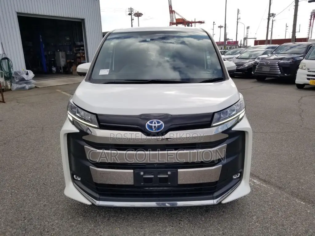 Toyota Noah S-Z 2022