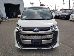 Toyota Noah S-Z 2022