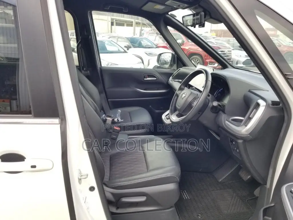 Toyota Noah S-Z 2022