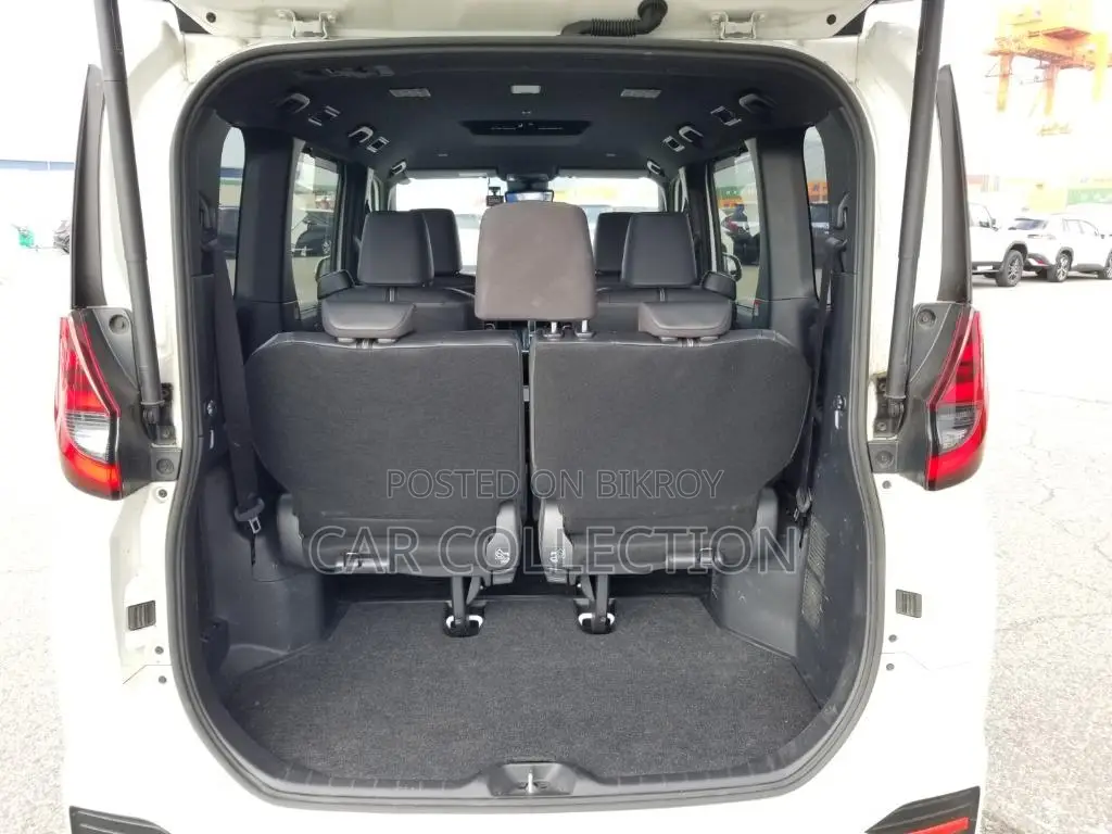 Toyota Noah S-Z 2022