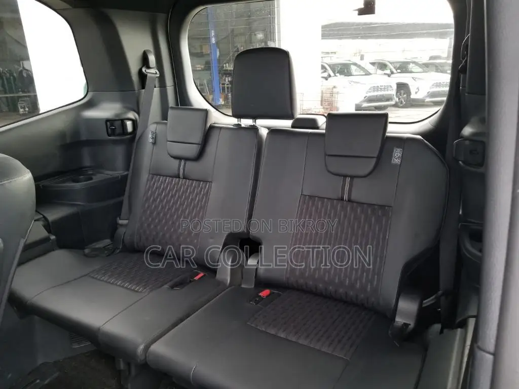 Toyota Noah S-Z 2022