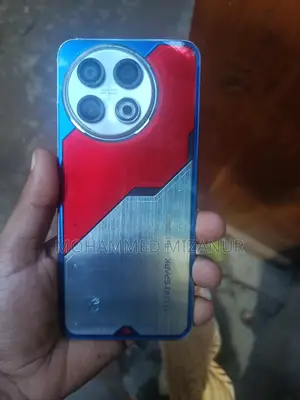 Tecno Spark 30 pro (ব্যবহৃত)