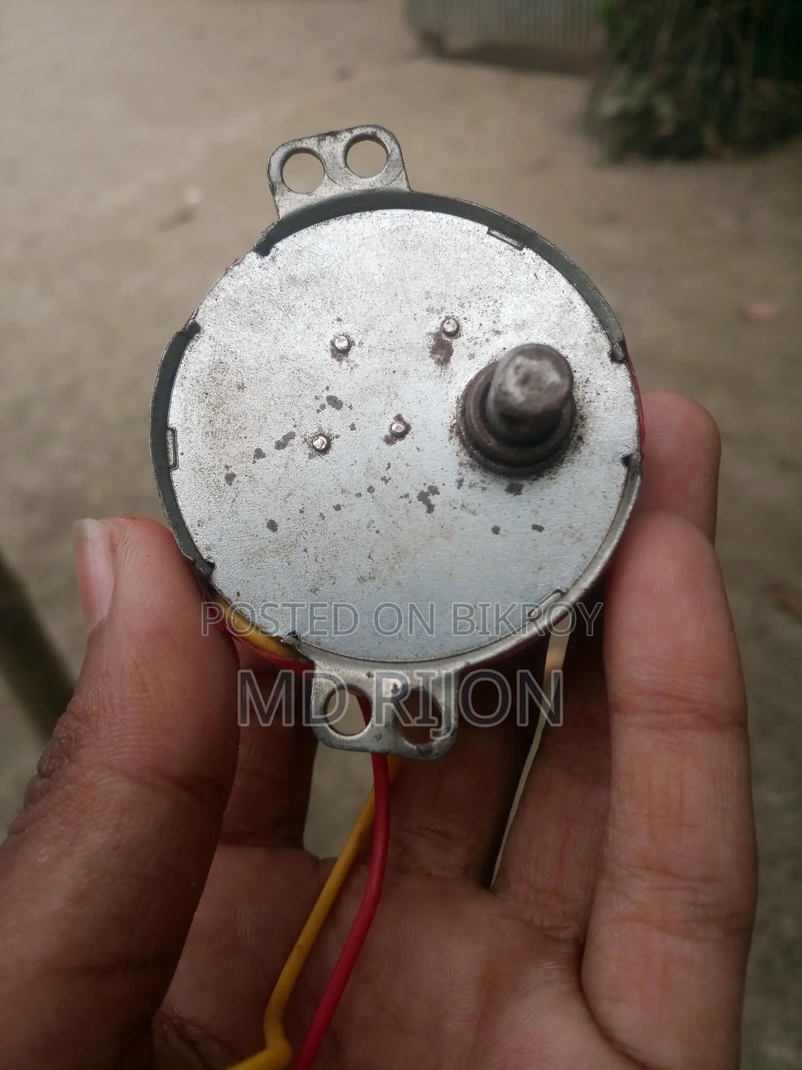 AC Motor for Sale (Generates 220V AC)