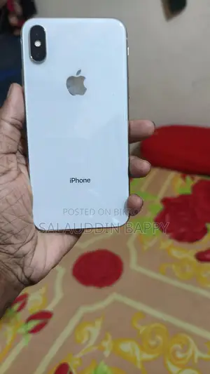 Apple iPhone X (Used)
