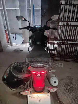 TVS Raider 125 . 2025