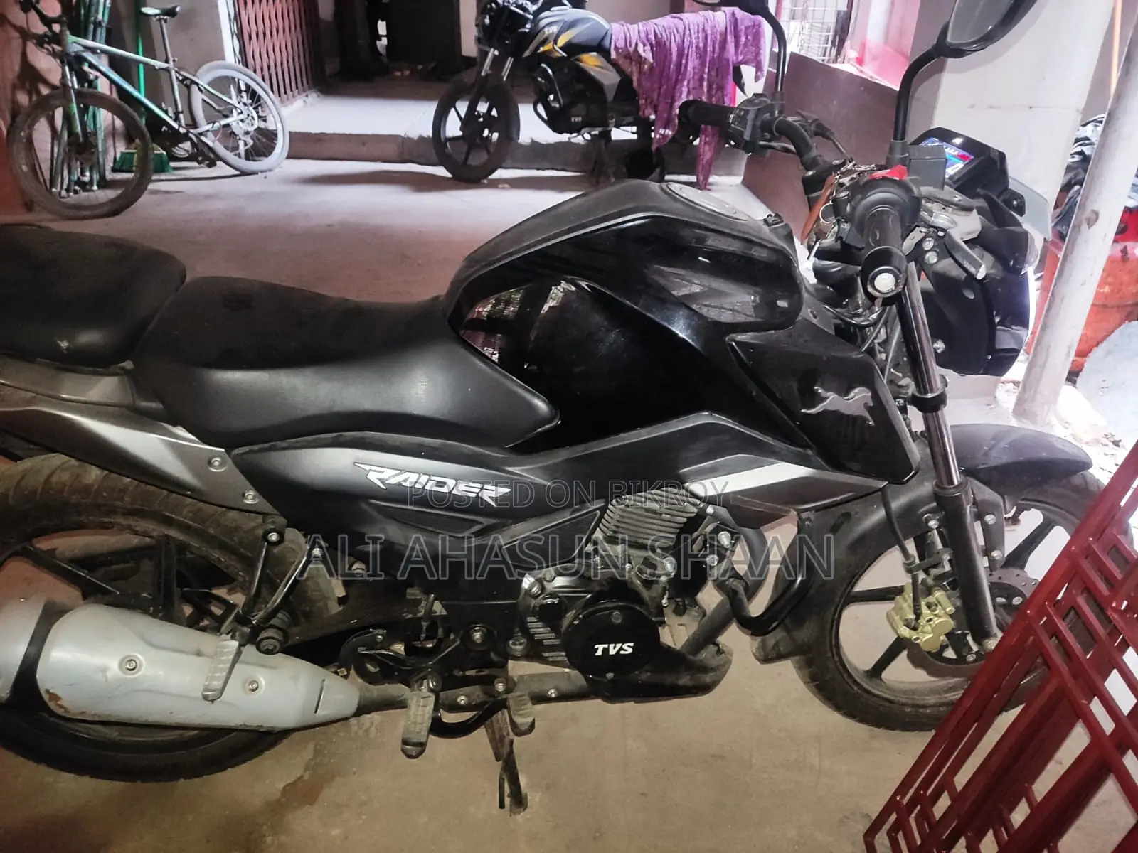TVS Raider 125 . 2025