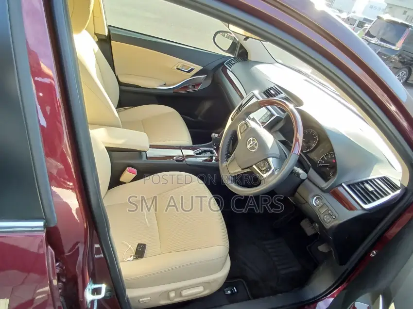 Toyota Premio FEX Red 4 Point 2021