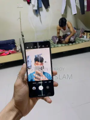 স্যামসাং গ্যালাক্সি এ৭১ (ব্যবহৃত)