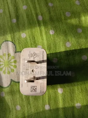 হুয়াওয়ে অরিজিনাল চার্জার ক্যাবল ছাড়া
