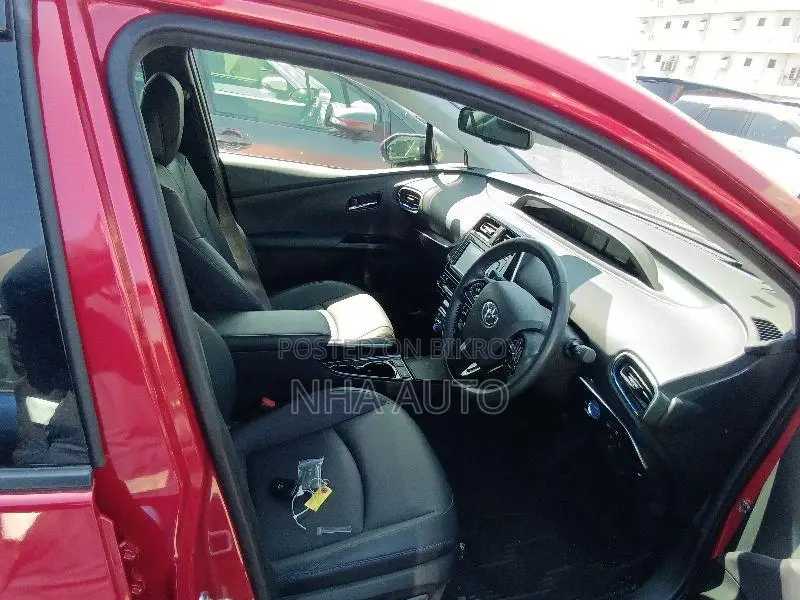 Toyota Prius A TOURING SELECTION 2021