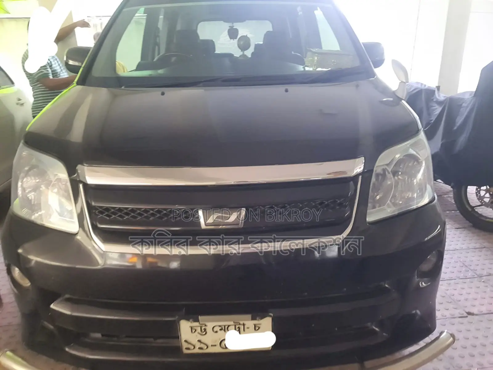 Toyota Noah x 2005