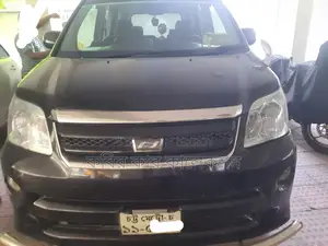 Toyota Noah x 2005