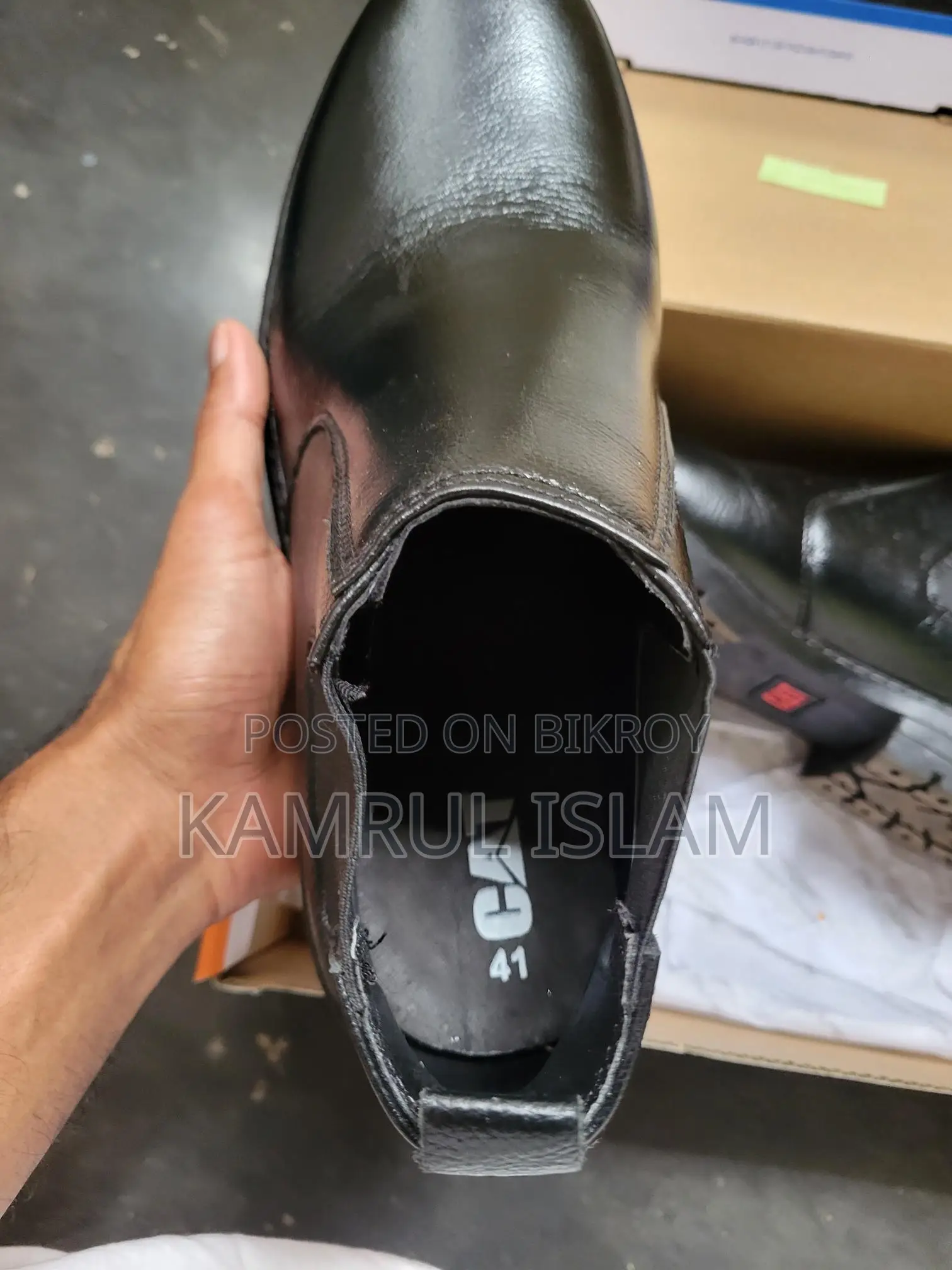 Calci Bowt Black