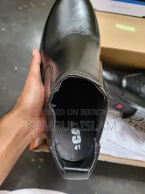 Calci Bowt Black