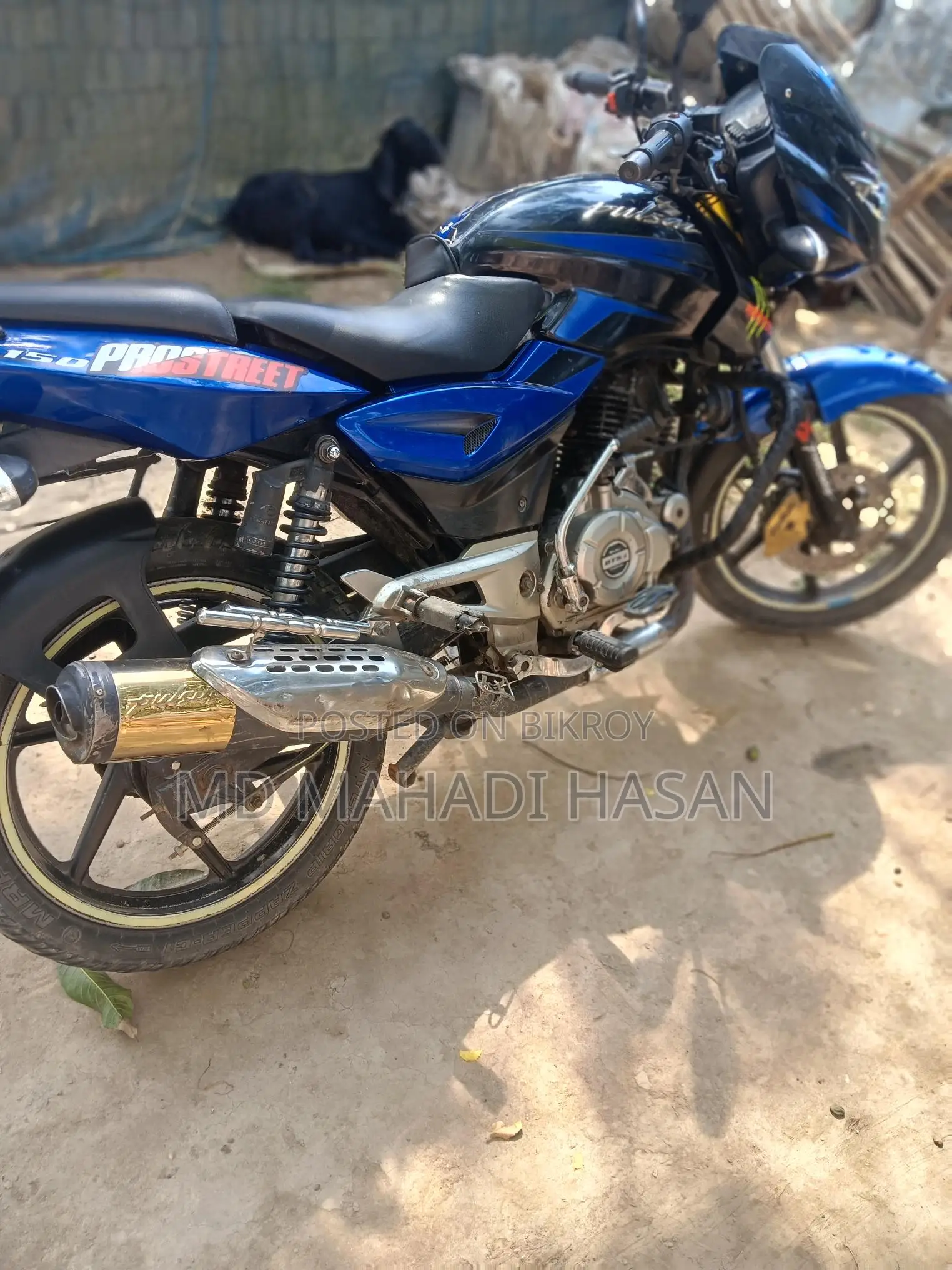 Bajaj Pulsar 150 . 2014