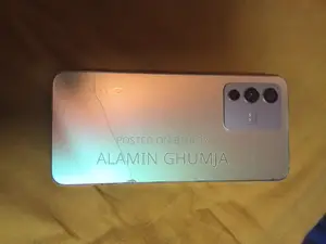 Vivo V23 5G . (Used)