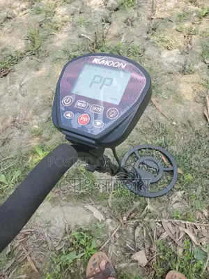 Metal Detector Treasure Hunting Machine