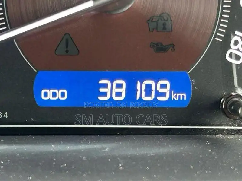 Toyota Esquire Non hybrid Gi Wine 2021