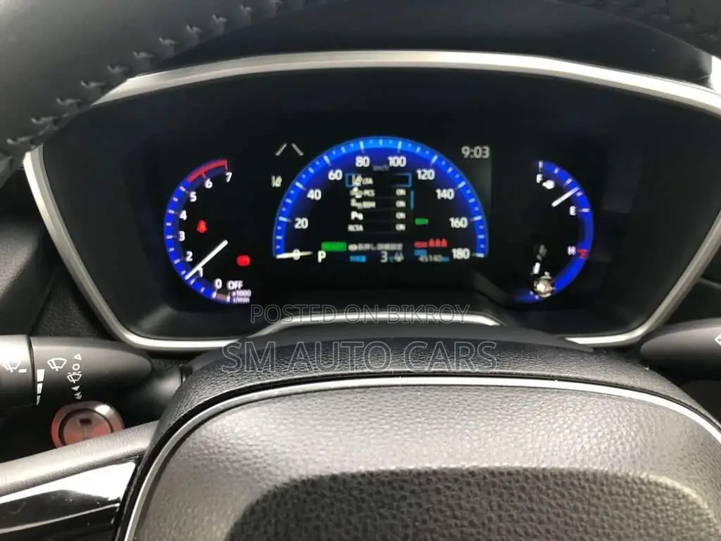 Toyota Corolla Cross Z Nardo Grey 2021