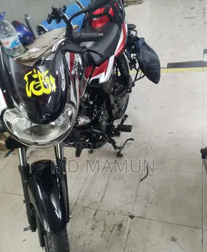 Bajaj Discover 110 . 2025
