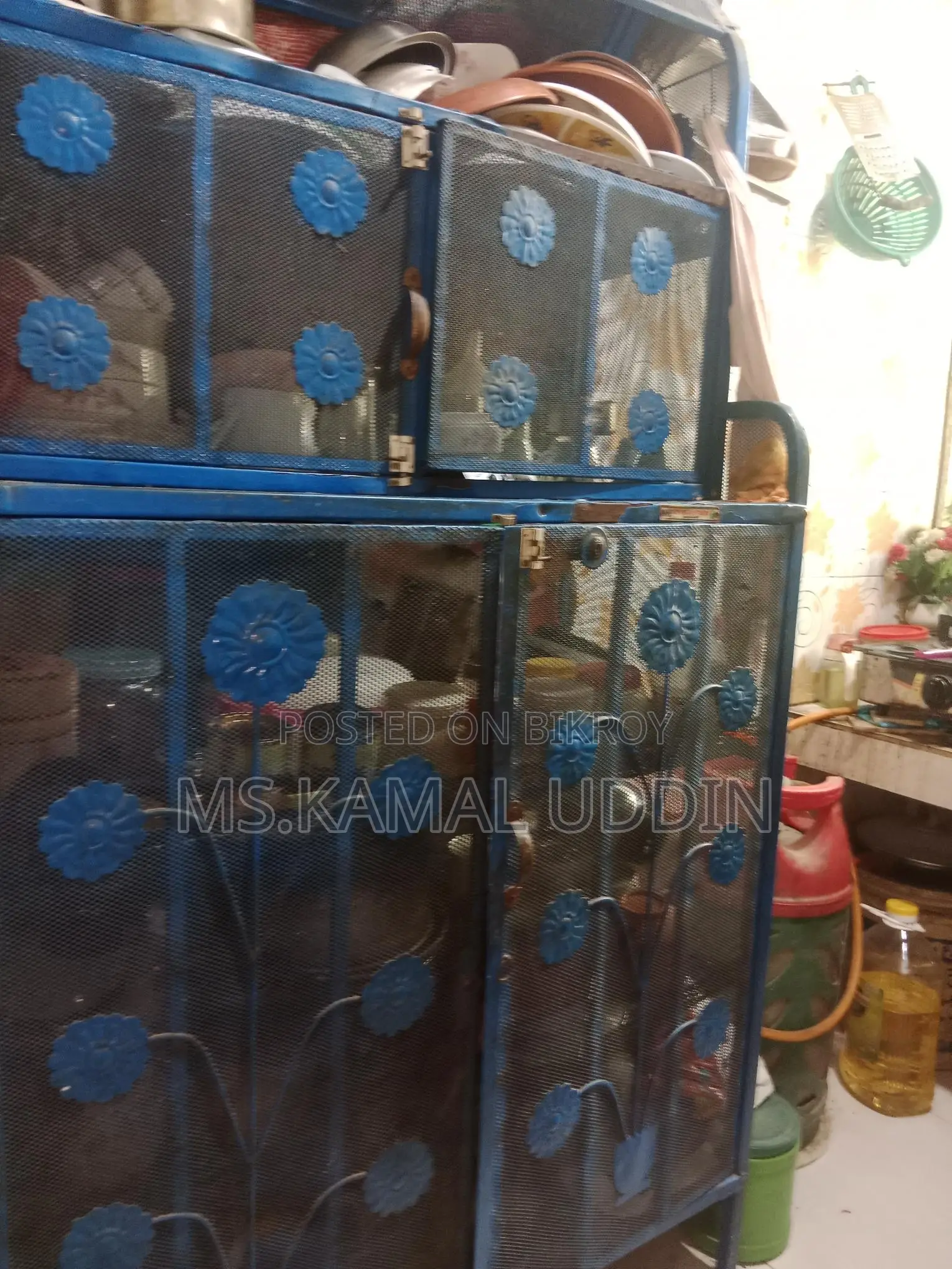 কিচেন সেলফ