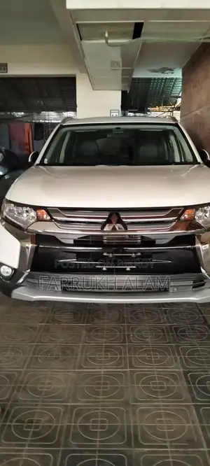 Mitsubishi Outlander 2021