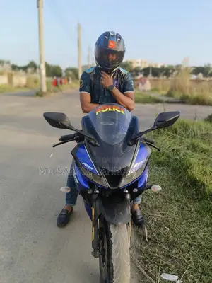Yamaha R15 2020