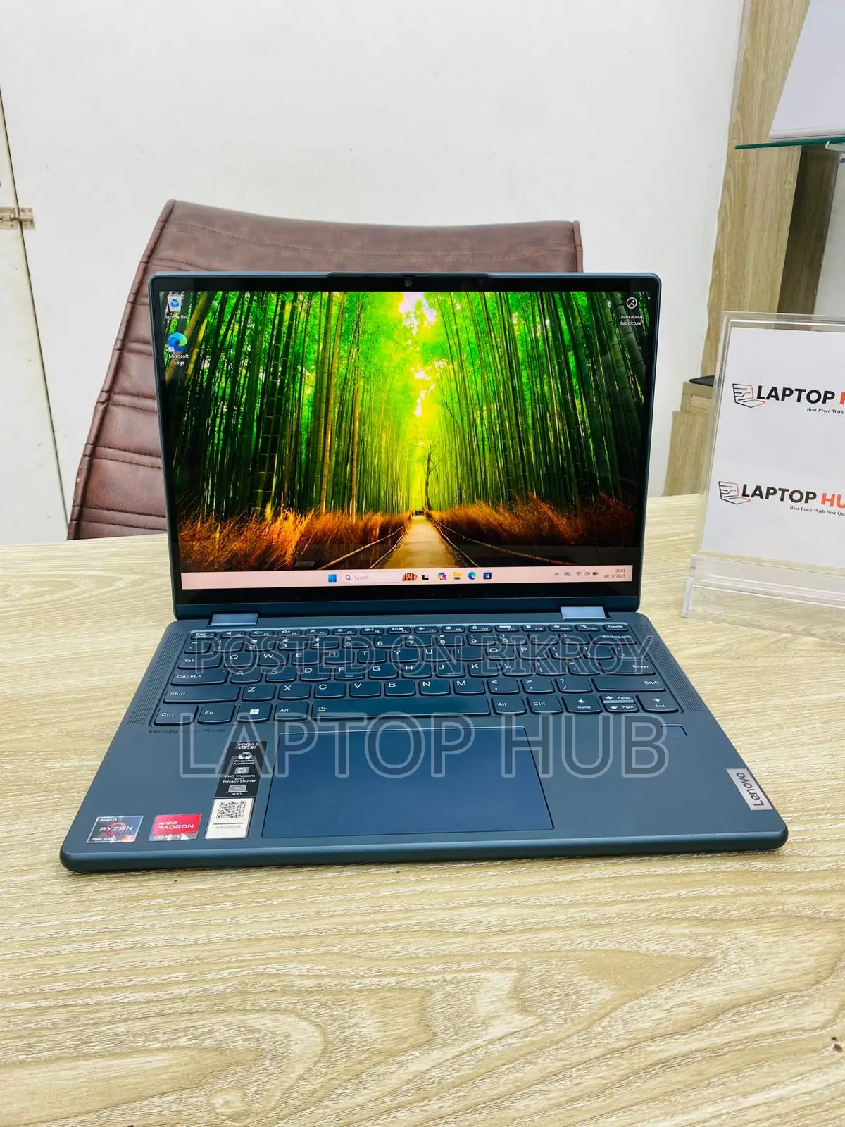 Lenovo Yoga 6 | x360 Display| Ryzen 5 7735U Radeon 2 GB Dedicated