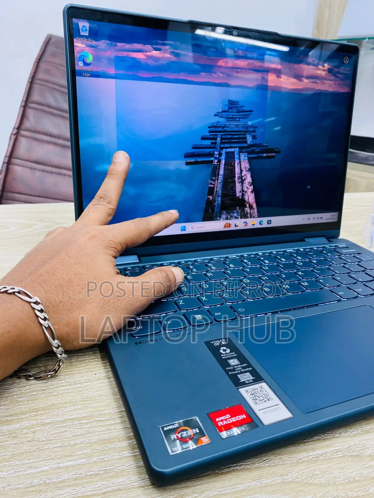 Lenovo Yoga 6 | x360 Display| Ryzen 5 7735U Radeon 2 GB Dedicated