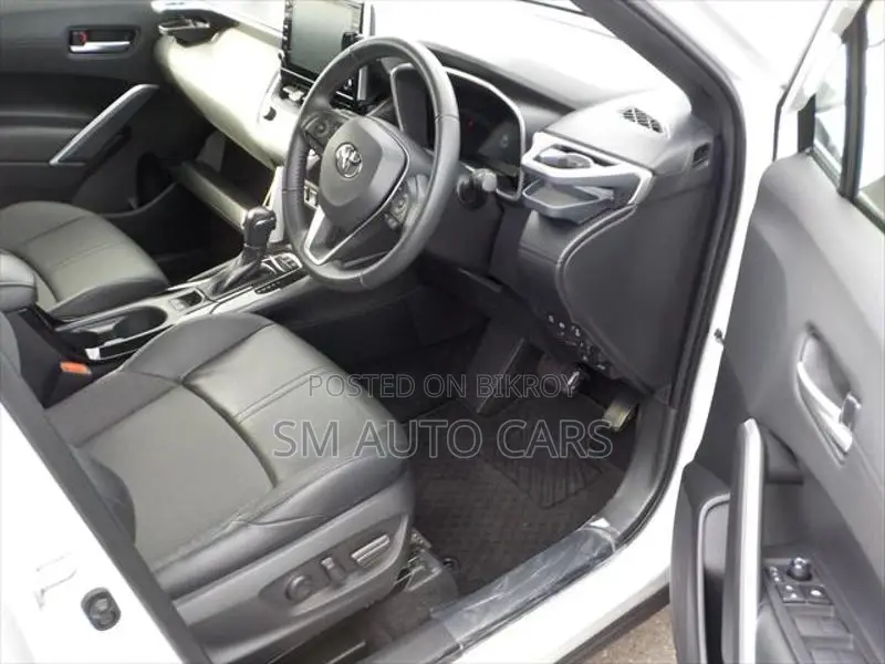 Toyota Corolla Cross Z Pearl Full Option 2023