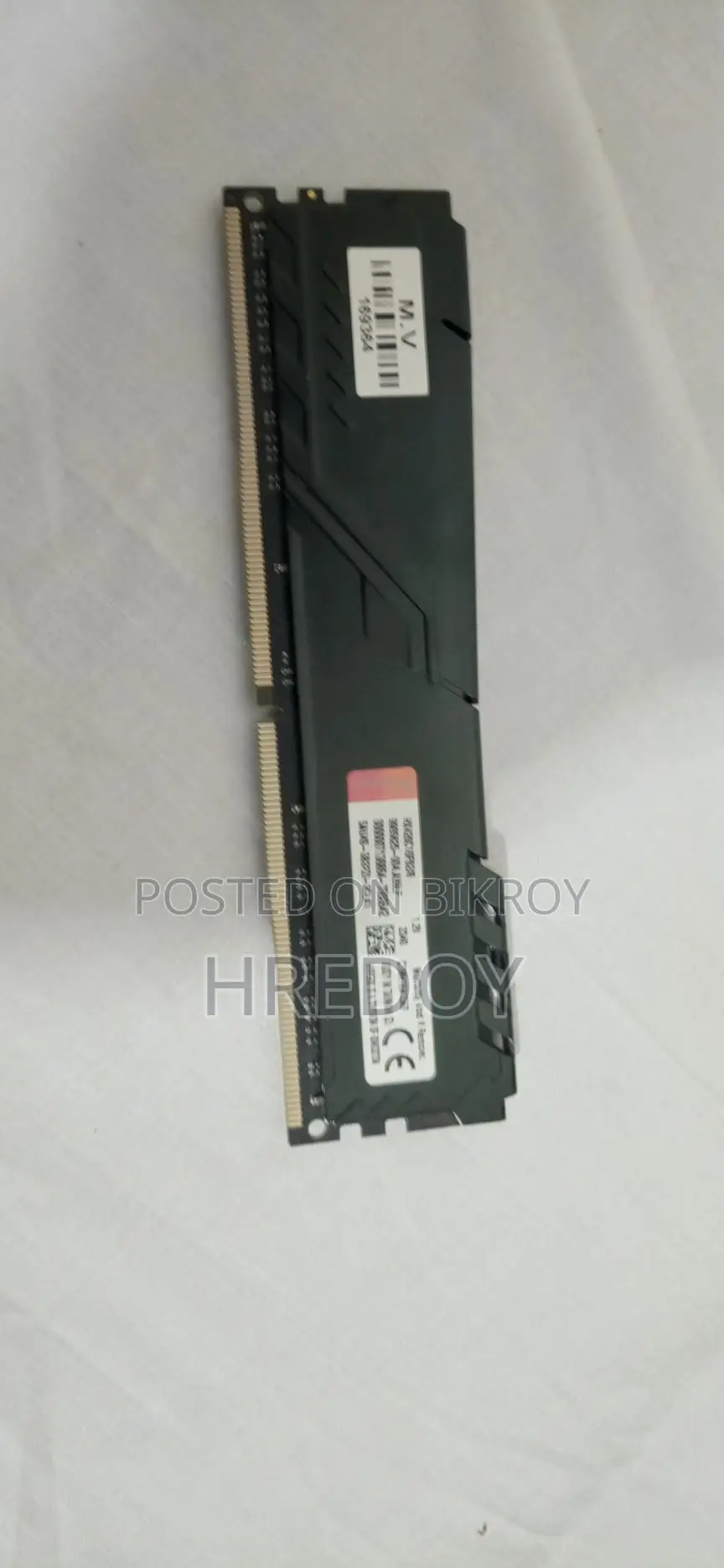 8gb Ddr4 Ram 2666mhz + i3 6th gen processor