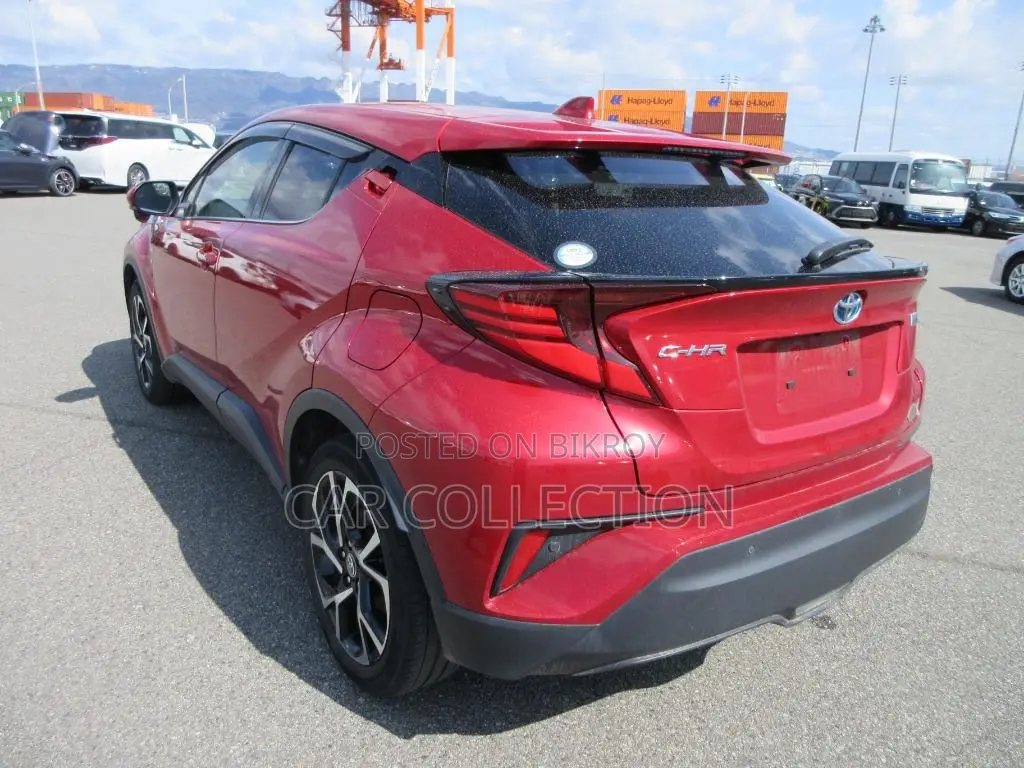 Toyota C-HR G LED , RED COLOR 2020