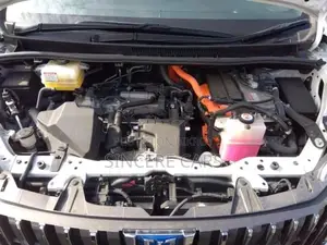Toyota Esquire GI PREMIUM HYB 4.5 2020