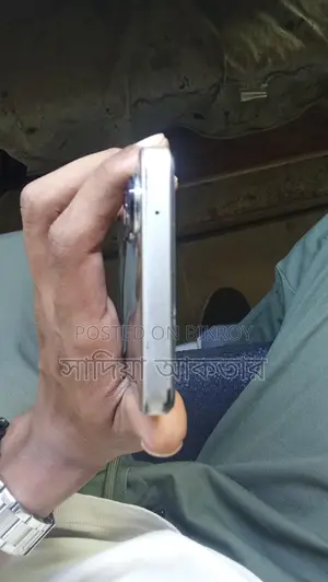 Realme 10 Pro (Used)