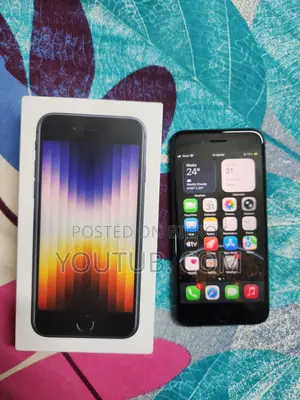 Apple iPhone SE . (Used)
