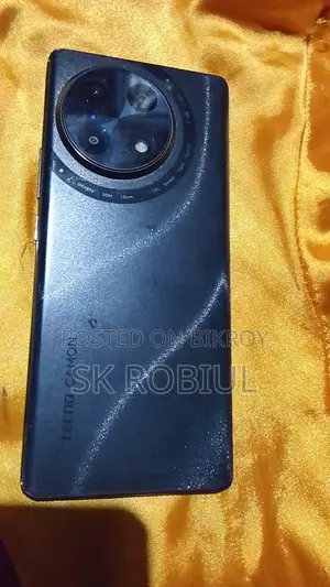 Tecno Camon 30s . (Used)