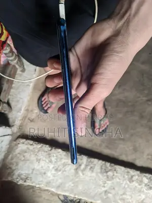 Samsung Galaxy A7 . (Used)