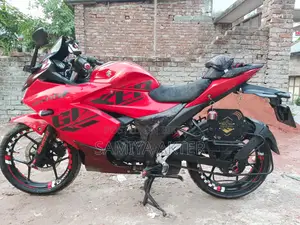 Suzuki Gixxer SF 2022