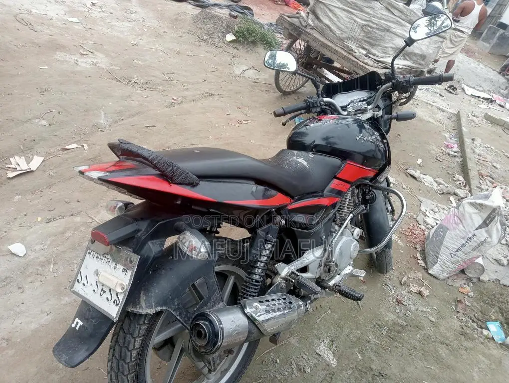 Bajaj Pulsar 150 - 2013