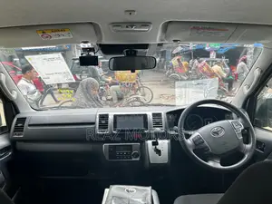 Toyota Hiace SUPER GL PEARL / 2021