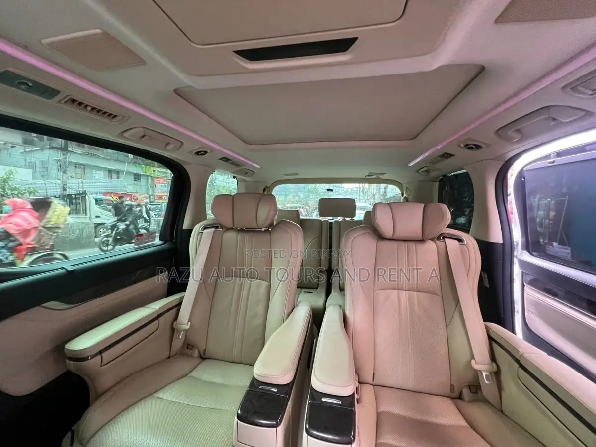 Toyota Alphard Business Class for rent