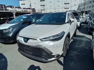 Toyota Corolla Cross Z Pearl Full Option 2023