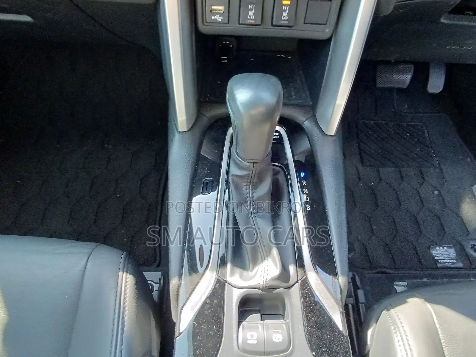 Toyota Corolla Cross Z Pearl Full Option 2023