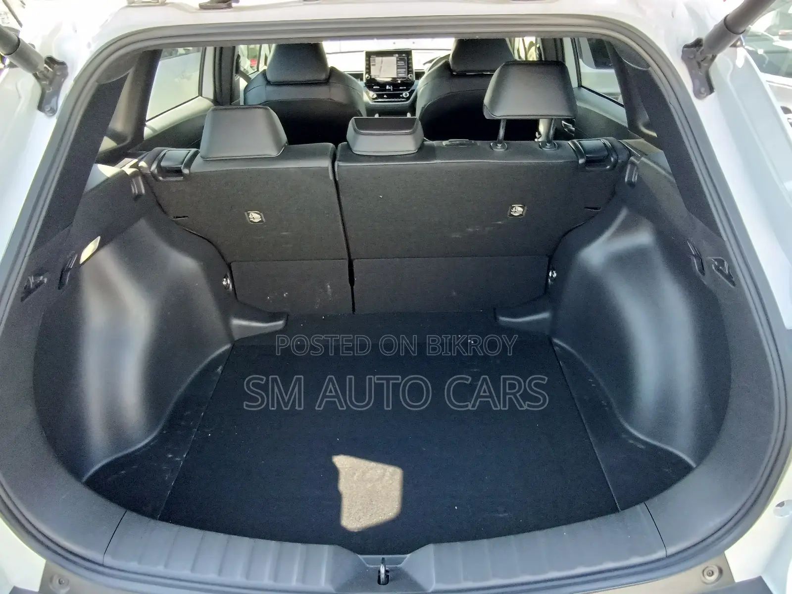 Toyota Corolla Cross Z Pearl Full Option 2023