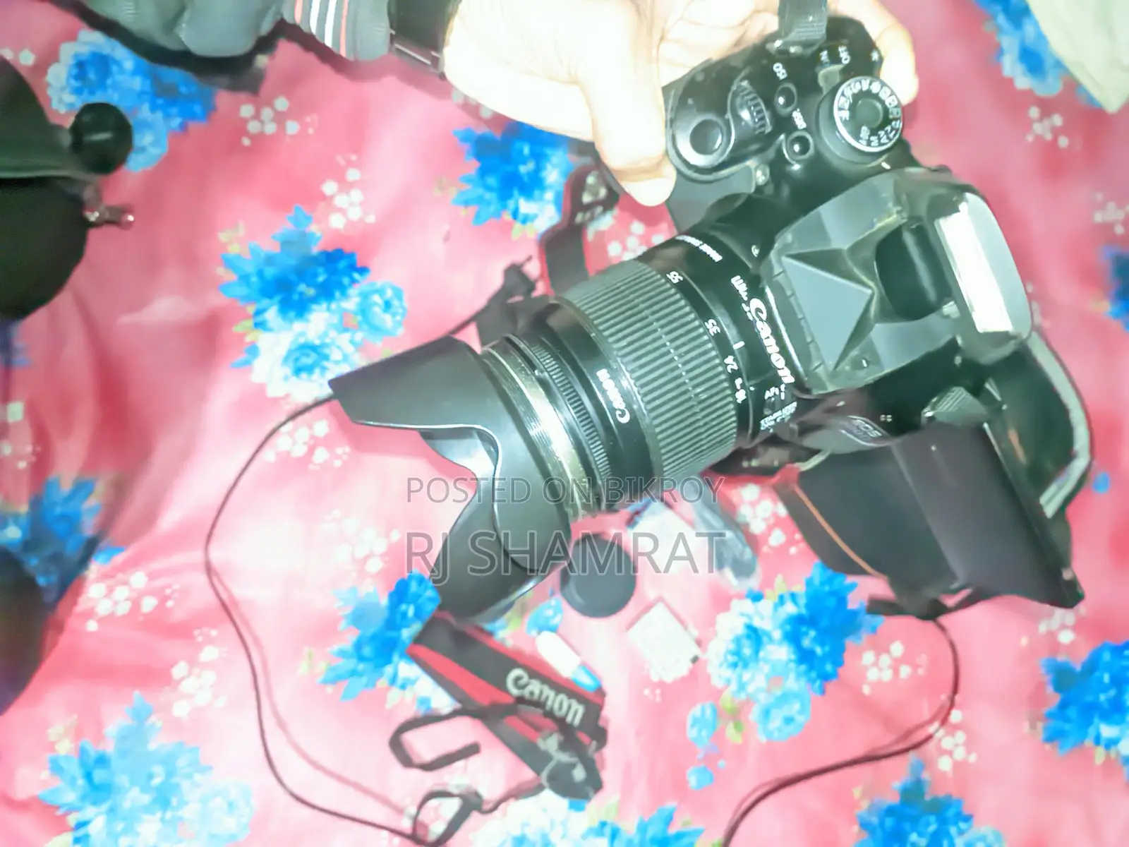 Canon 600D with 18-55 kit lens