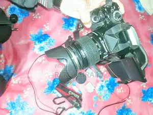 Canon 600D with 18-55 kit lens