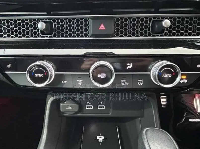 Honda Civic Ex Octane black 2021
