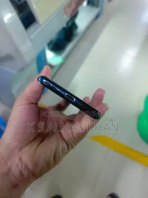 OnePlus 8 (Used)