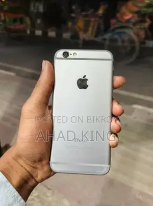 Apple iPhone 6 . (Used)